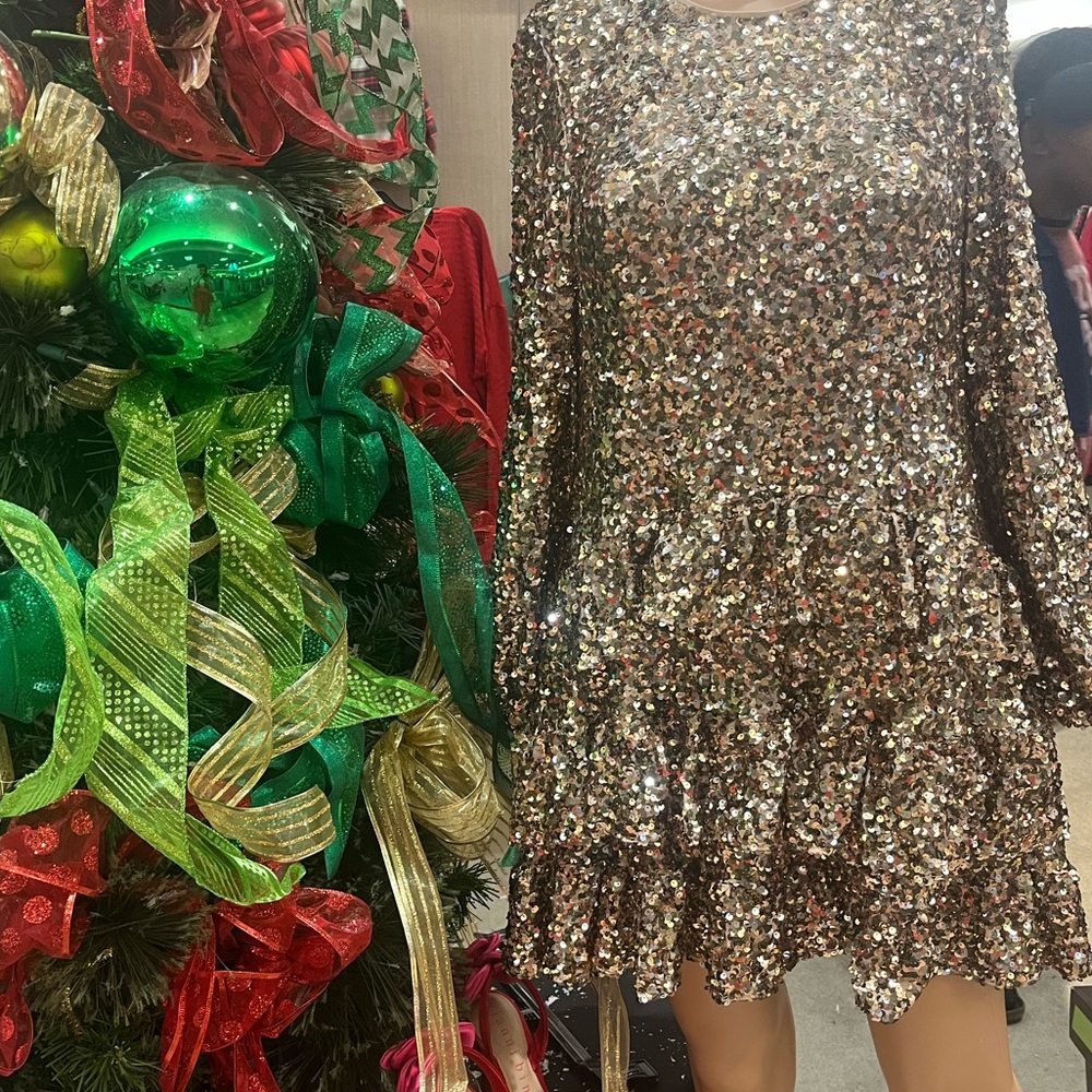 Antonio Melani
Angel Sequin Mesh Keyhole Button Back Mini Dress - Picture 7 of 9